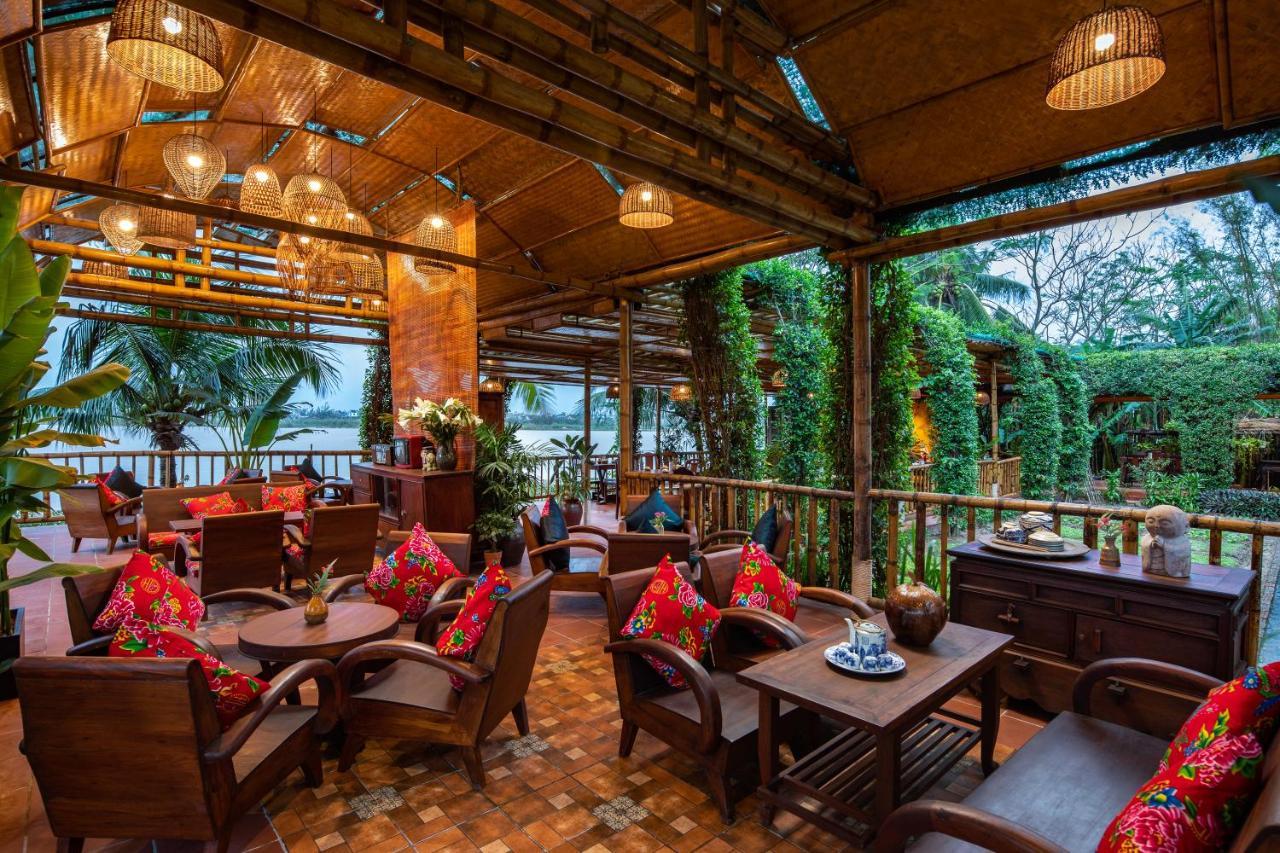 Bel Marina Hoi An Resort Dış mekan fotoğraf The restaurant at the resort