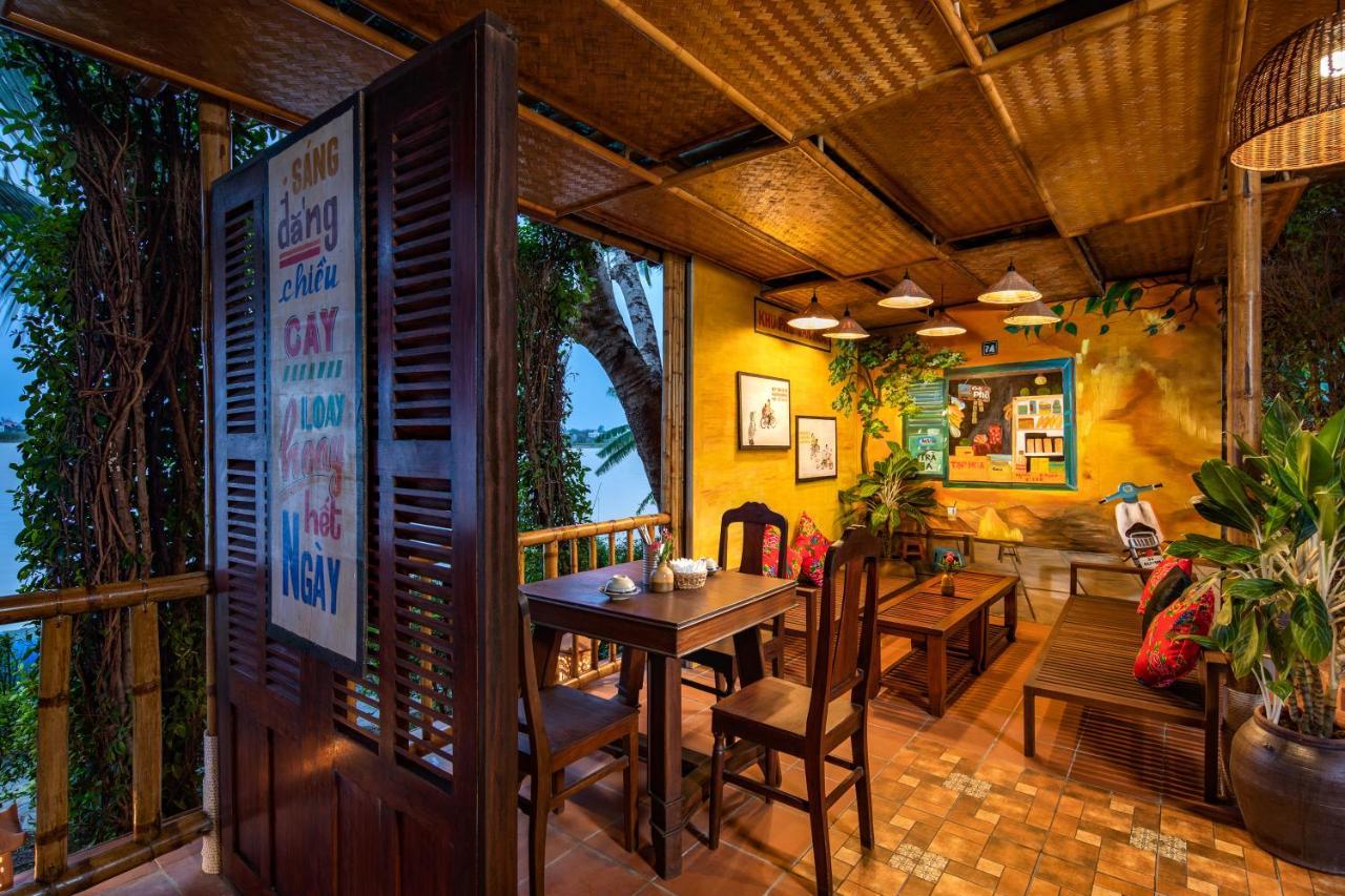 Bel Marina Hoi An Resort Dış mekan fotoğraf The interior of a typical Vietnamese coffee house