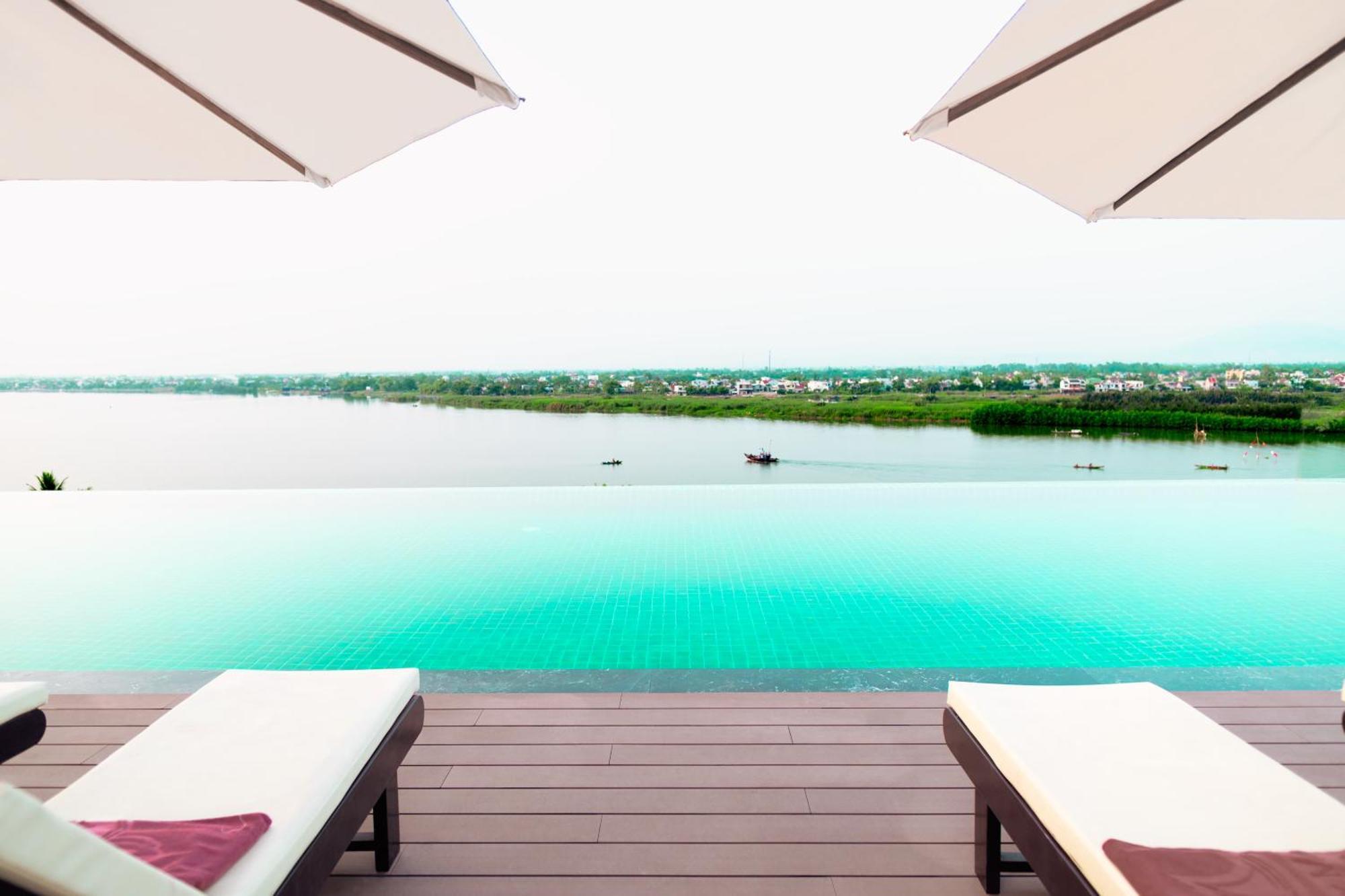 Bel Marina Hoi An Resort Dış mekan fotoğraf View of the lagoon